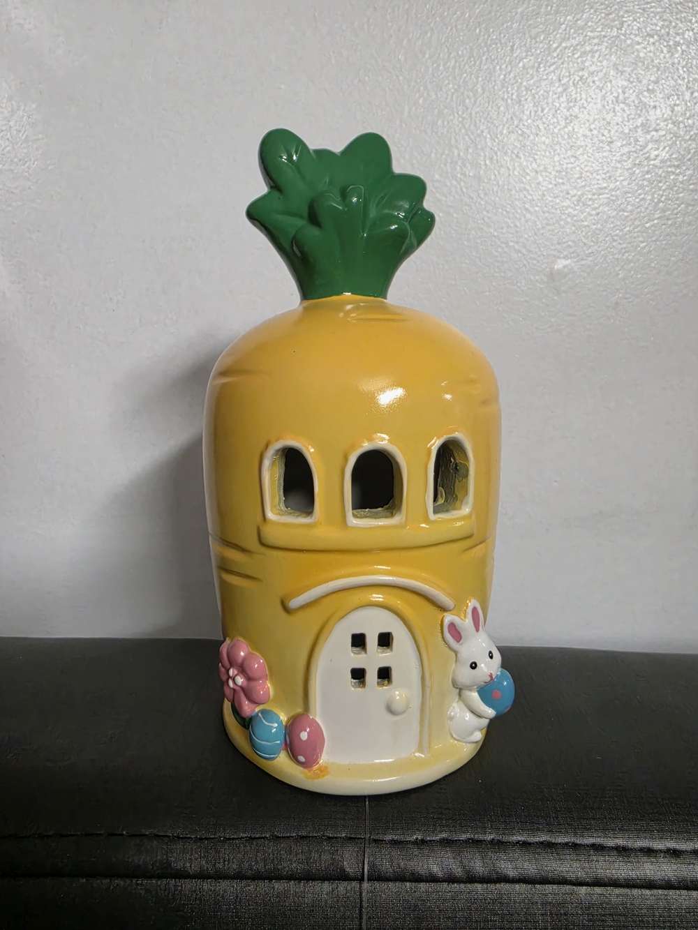 New Lit Polyresin Easter Carrot House Lamp Spritz limited-edition 2026 home deco